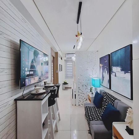 Coast Stay By J 40Th Floor Penthouse Manila Luaran gambar