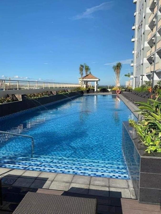 Coast Stay By J 40Th Floor Penthouse Manila Luaran gambar