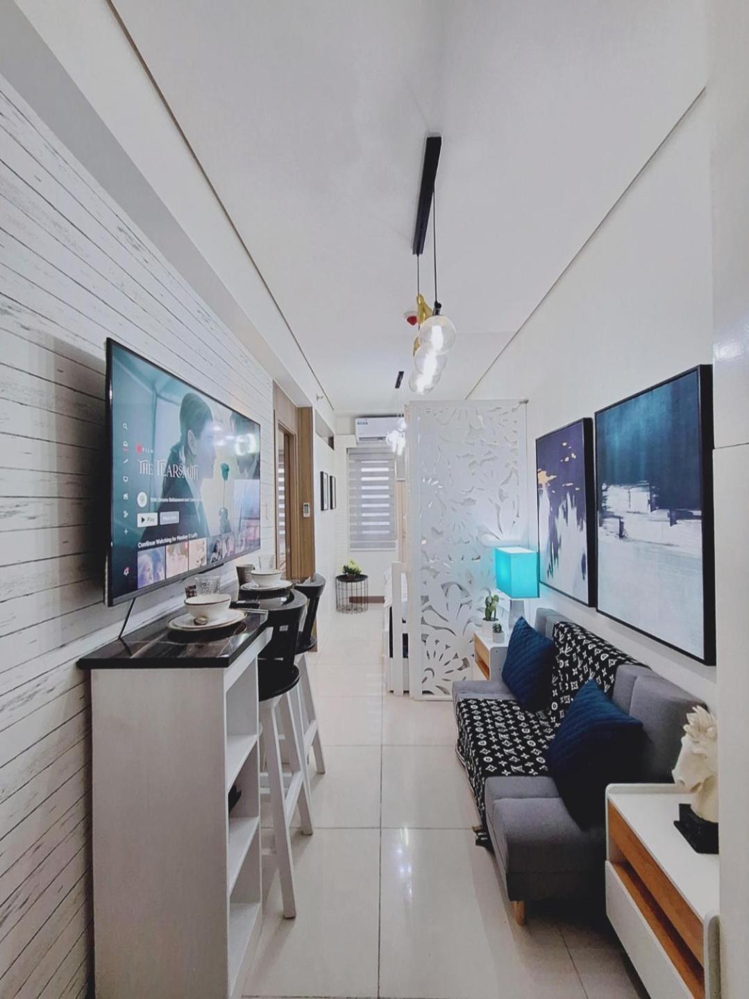 Coast Stay By J 40Th Floor Penthouse Manila Luaran gambar